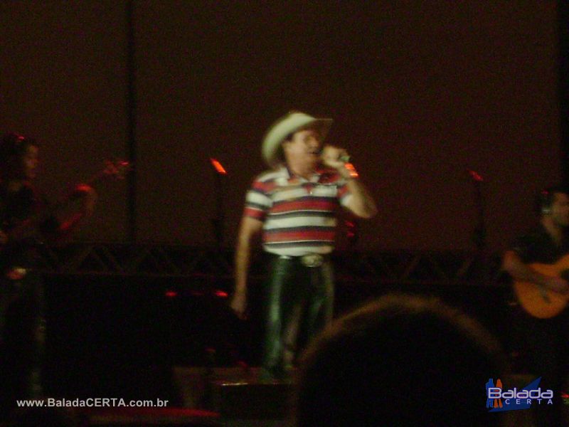 Balada: Fotos da Festa Gino e Geno no Camaru 2009 em Uberlandia/MG