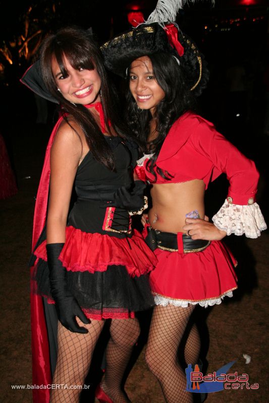 Balada: Fotos de sabado na Fantasy 2010 na ASBAC - DF