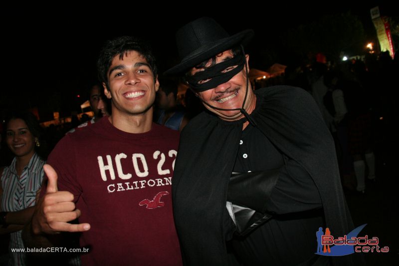 Balada: Fotos de sabado na Fantasy 2010 na ASBAC - DF
