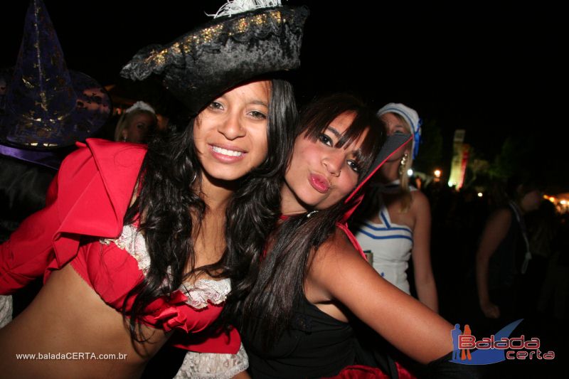 Balada: Fotos de sabado na Fantasy 2010 na ASBAC - DF