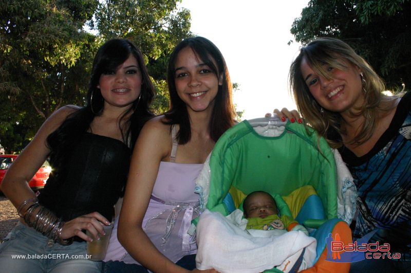 Balada: Fotos de domingo Niver da Suelen