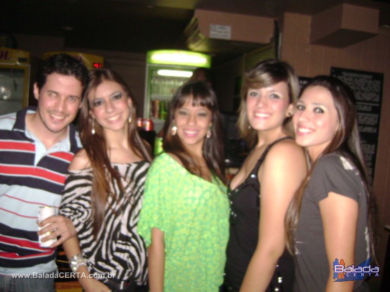 Balada: Fotos da festa Birthday Party, na Hits em Uberlandia