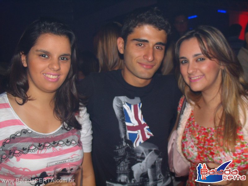 Balada: Fotos de Sexta no Vitorios Hall em Uberlandia/MG