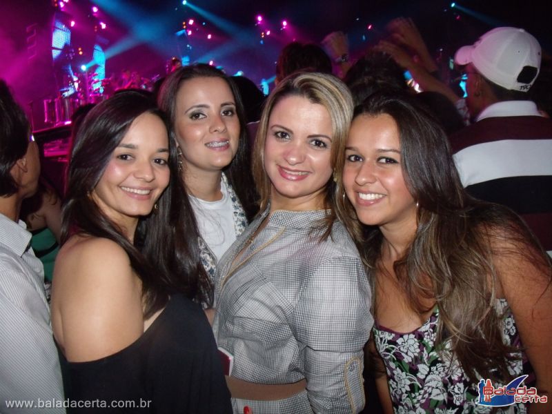 Balada: Fotos do Show Fred & Gustavo, no Center Convention em Uberlandia