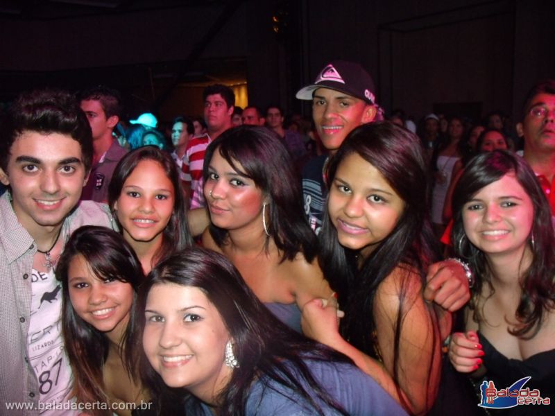 Balada: Fotos do Show Fred & Gustavo, no Center Convention em Uberlandia