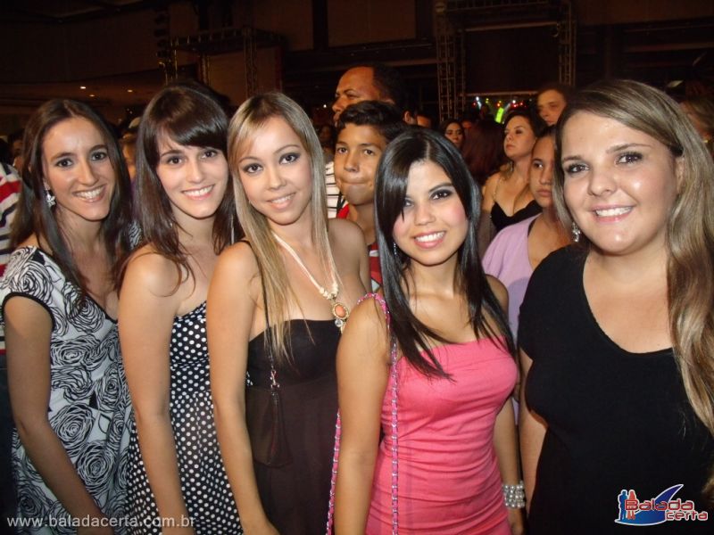 Balada: Fotos do Show Fred & Gustavo, no Center Convention em Uberlandia