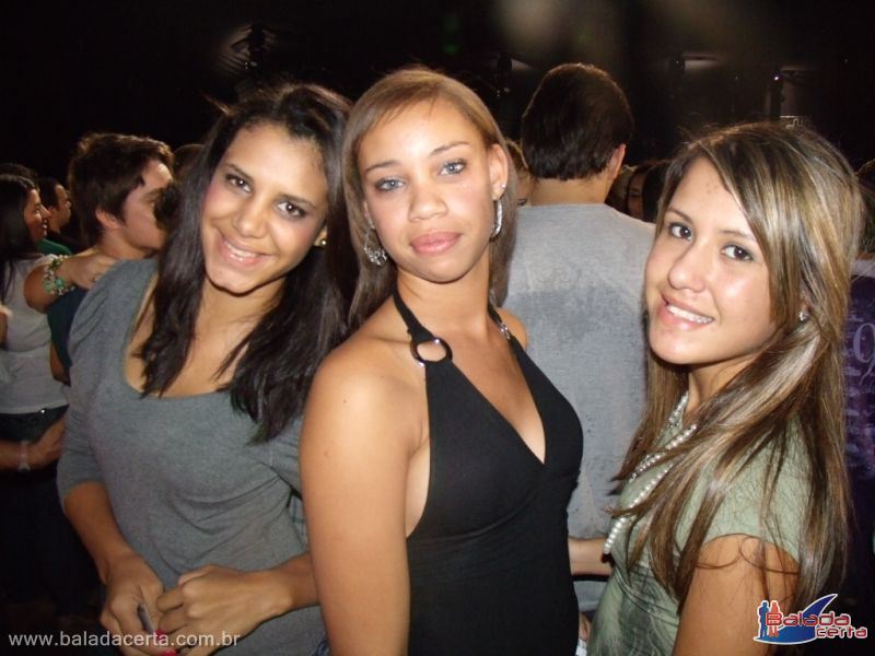Balada: Fotos do Show Fred & Gustavo, no Center Convention em Uberlandia