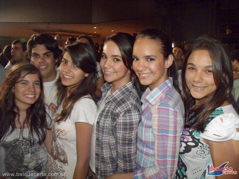 Balada: Fotos do Show Fred & Gustavo, no Center Convention em Uberlandia