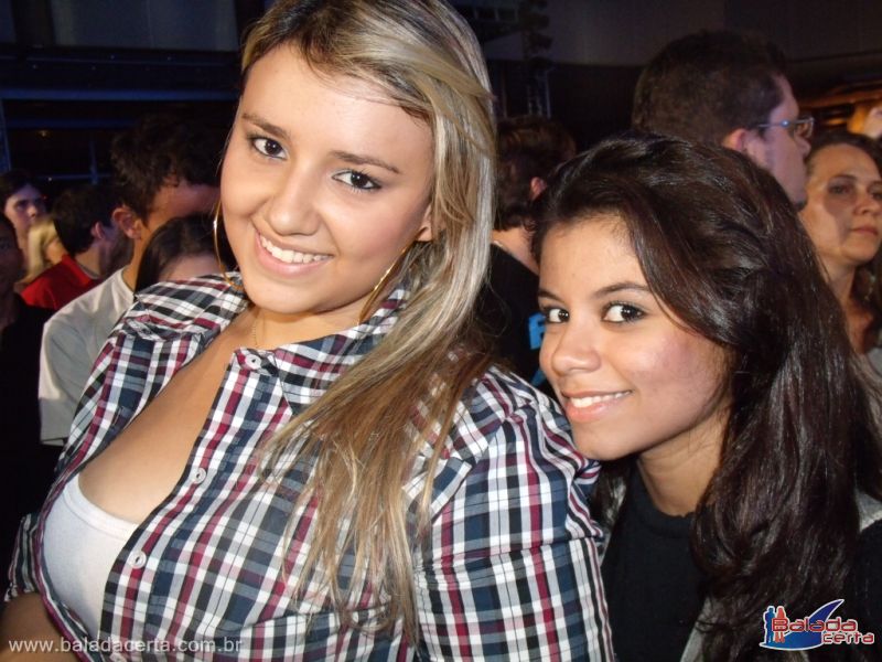 Balada: Fotos do Show Fred & Gustavo, no Center Convention em Uberlandia