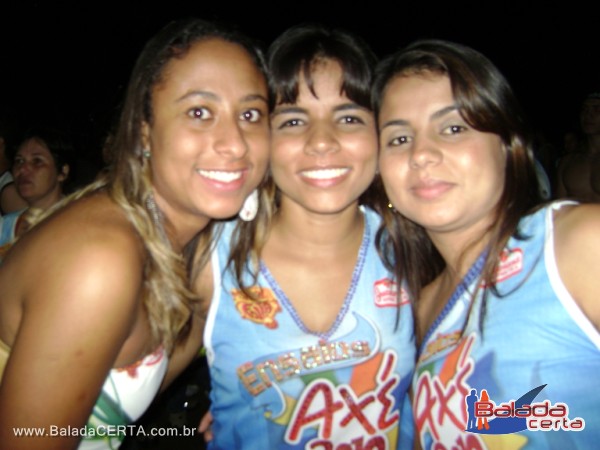 Balada: Fotos da Festa Ensaio Ax Brasil 2010 no Palcio de Cristal em Uberlandia/MG