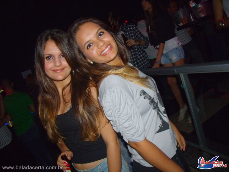 Balada: Fotos de Sexta na Weekend