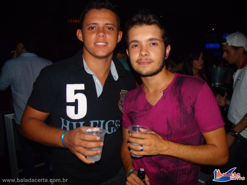 Balada: Fotos de Sexta na Weekend