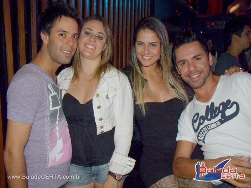 Balada: Fotos de Sexta na Weekend