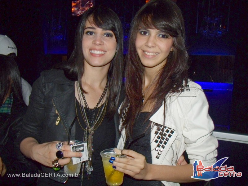 Balada: Fotos de Sexta na Weekend