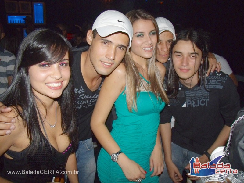 Balada: Fotos de Sexta na Weekend