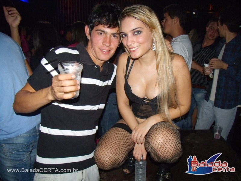 Balada: Fotos de Sexta na Weekend