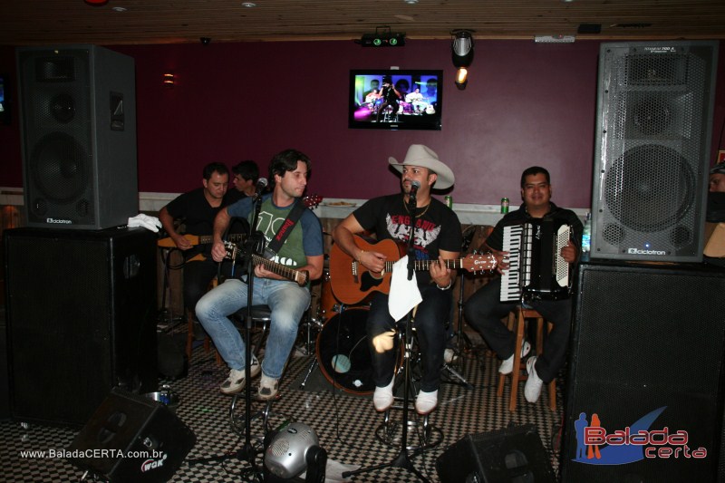 Balada: Fotos de domingo no PoiZ em guas Claras - DF