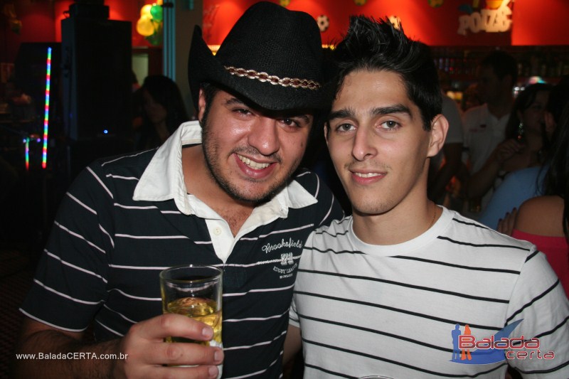 Balada: Fotos de domingo no PoiZ em guas Claras - DF
