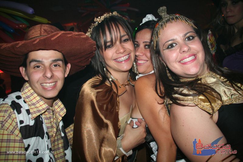 Balada: Fotos de sexta no Poiz em guas Claras - DF