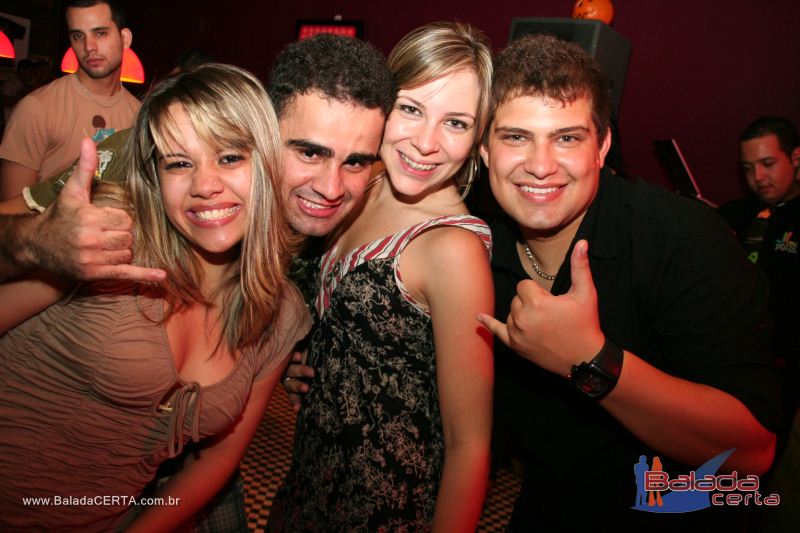 Balada: Fotos de sexta no Poiz em guas Claras - DF