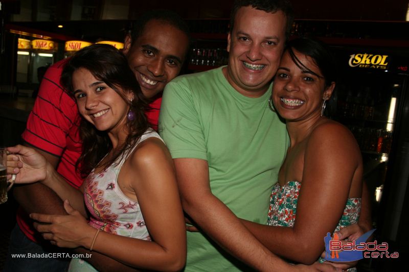 Balada: http://www.baladacerta.com.br/adm/lpostfotos.asp