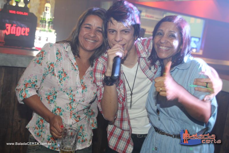 Balada: Fotos de Domingo com Rick Azevedo no PoiZ - guas Claras - DF