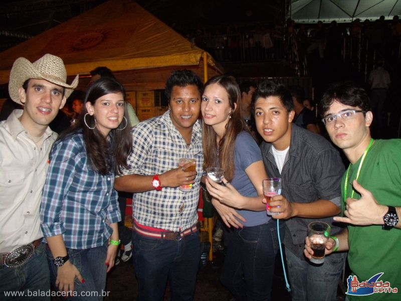 Balada: Fotos do Show Cowboy Forever 2011,no Camaru em Uberlandia/MG