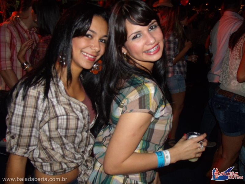 Balada: Fotos do Show Cowboy Forever 2011,no Camaru em Uberlandia/MG