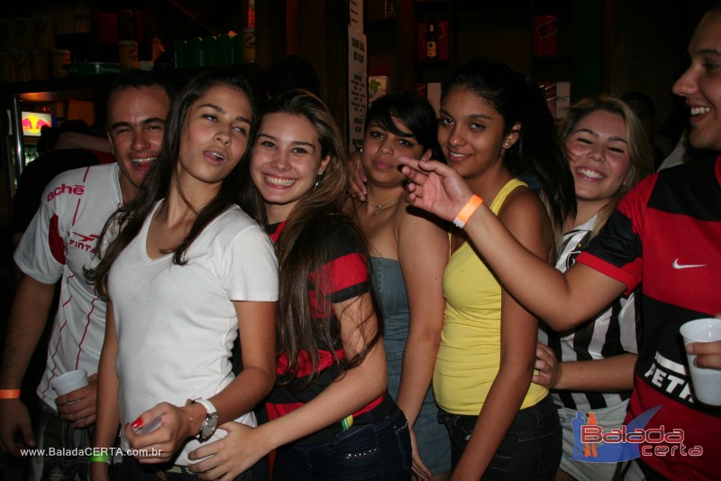 Balada: Fotos de domingo no Nana Bar em guas Claras - DF