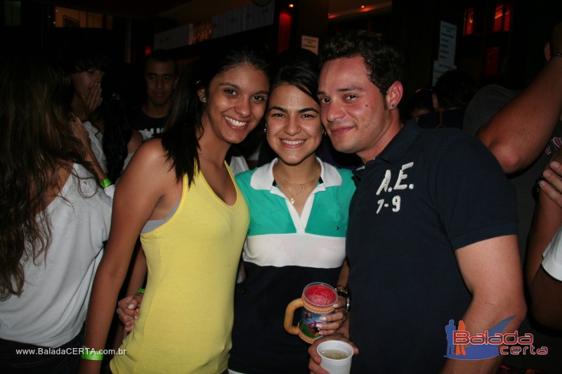 Balada: Fotos de domingo no Nana Bar em guas Claras - DF