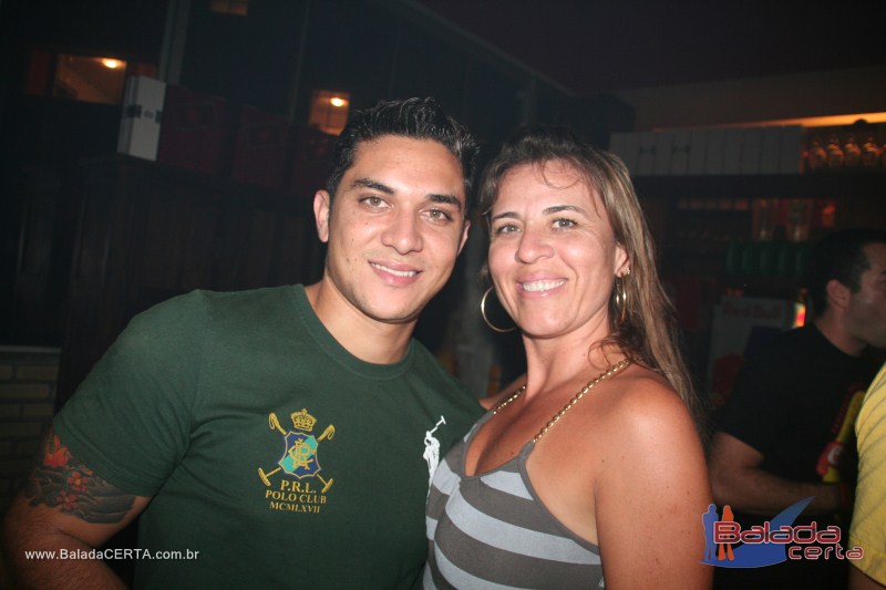 Balada: Fotos de domingo no Nana Bar em guas Claras - DF