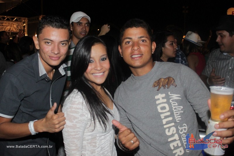 Balada: Granja 2011 - Alexandre Peixe e Gusttavo Lima