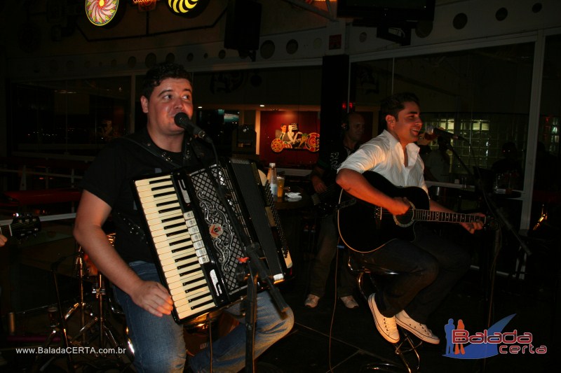 Balada: Fotos de sexta na Plataforma do Chopp na Cidade do Automvel - DF