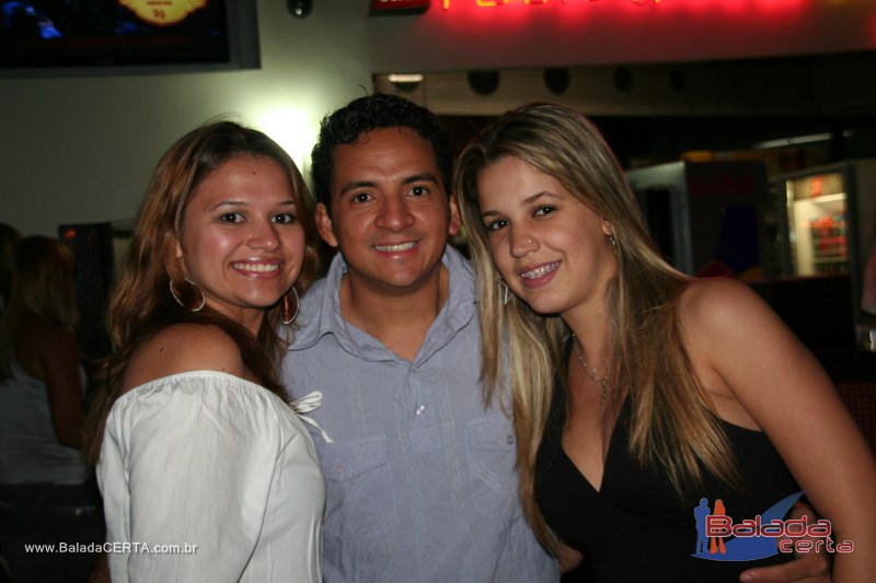 Balada: Fotos de sexta na Plataforma do Chopp na Cidade do Automvel - DF