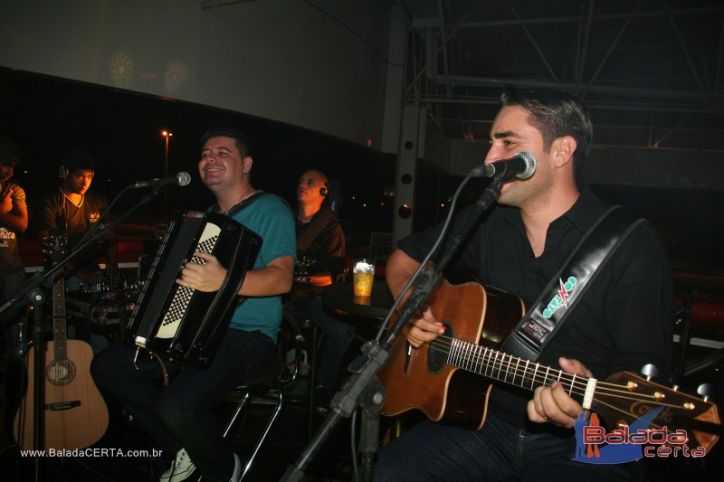 Balada: Fotos de sexta na Plataforma do Chopp na Cidade do Automvel - DF