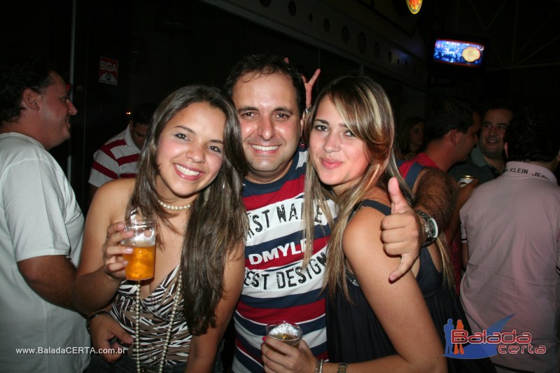 Balada: Fotos de sexta na Plataforma do Chopp na Cidade do Automvel - DF