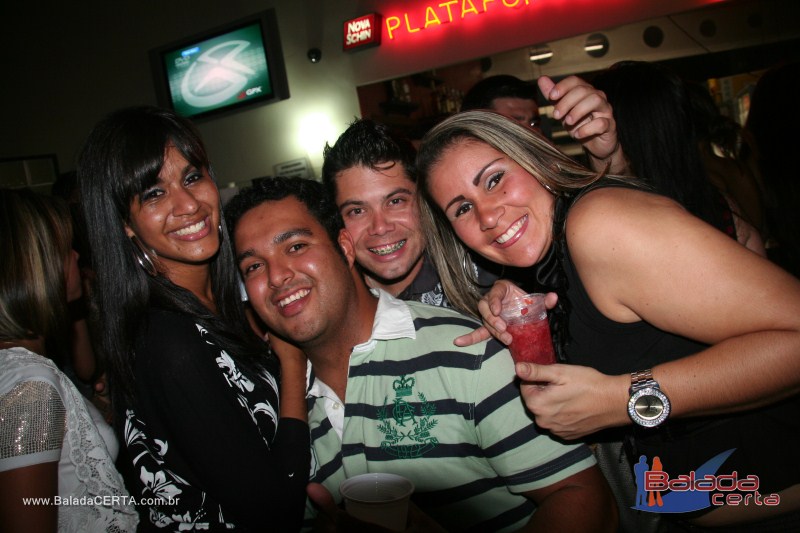 Balada: Fotos de sexta na Plataforma do Chopp na Cidade do Automvel - DF