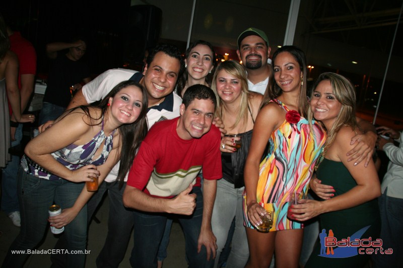 Balada: Fotos de sexta na Plataforma do Chopp na Cidade do Automvel - DF