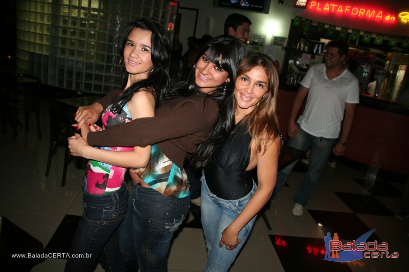 Balada: Fotos de sexta na Plataforma do Chopp na Cidade do Automvel - DF