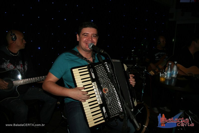 Balada: Fotos de sexta na Plataforma do Chopp na Cidade do Automvel - DF 