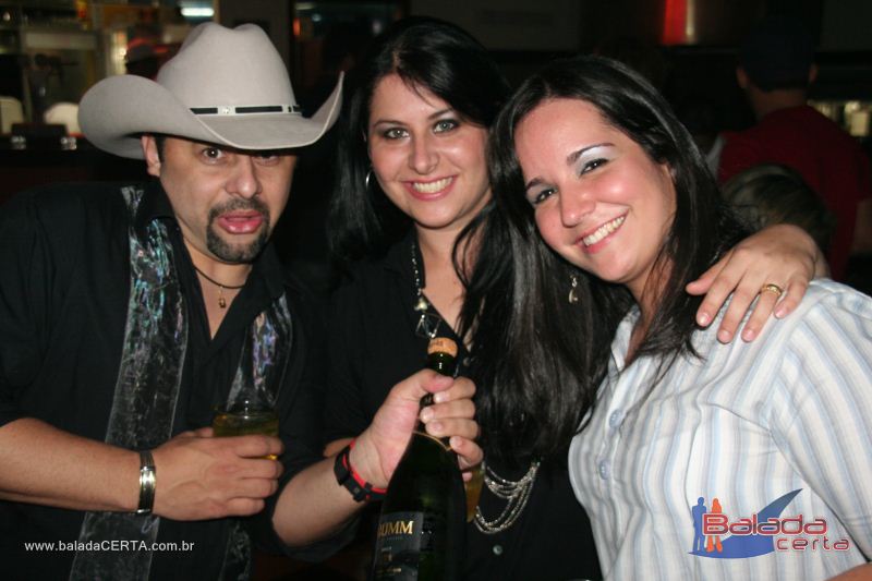 Balada: Fotos de Sexta na Plataforma do Choop na Cidade do Automovel - DF