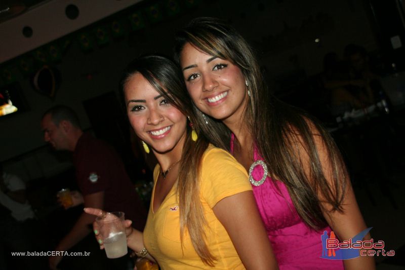 Balada: Fotos de Sexta na Plataforma do Choop na Cidade do Automovel - DF