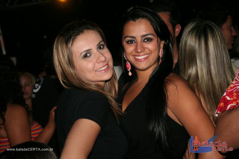 Balada: Fotos de Sexta na Plataforma do Choop na Cidade do Automovel - DF