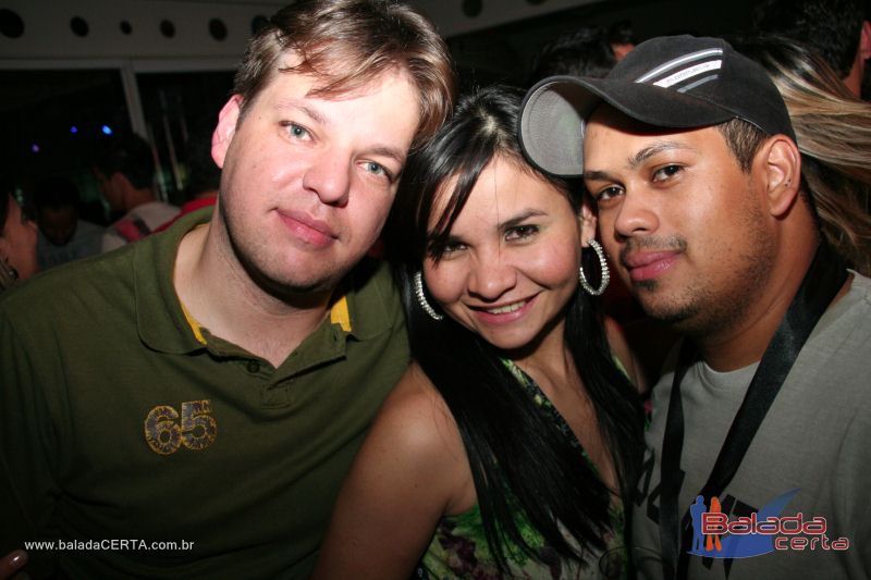 Balada: Fotos de Sexta na Plataforma do Choop na Cidade do Automovel - DF