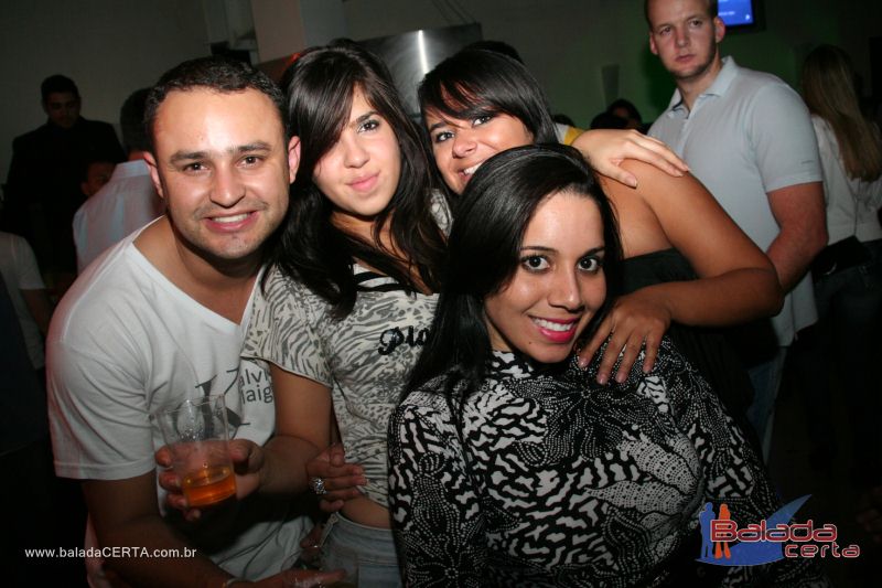 Balada: Fotos de Sexta na Plataforma do Choop na Cidade do Automovel - DF