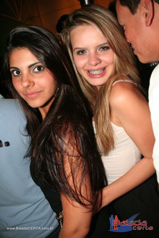 Balada: Fotos de Sexta na Plataforma do Choop na Cidade do Automovel - DF