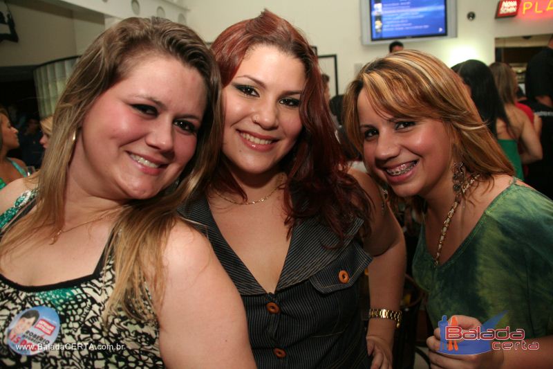 Balada: Fotos de Sexta na Plataforma do Choop na Cidade do Automovel - DF