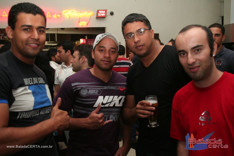 Balada: Fotos de Sexta na Plataforma do Choop na Cidade do Automovel - DF