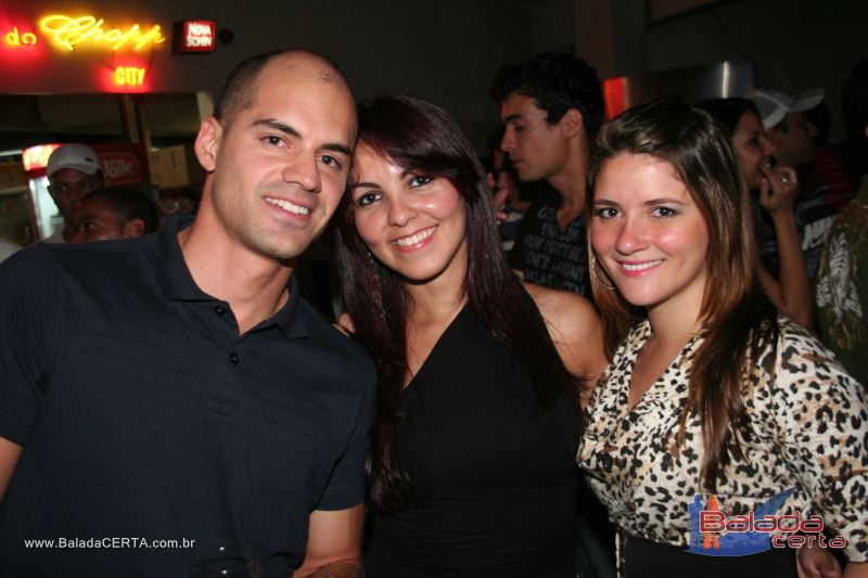 Balada: Fotos de Sexta na Plataforma do Choop na Cidade do Automovel - DF
