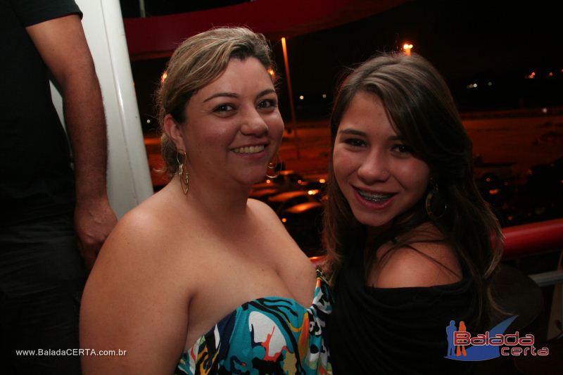 Balada: Fotos de Sexta na Plataforma do Choop na Cidade do Automovel - DF
